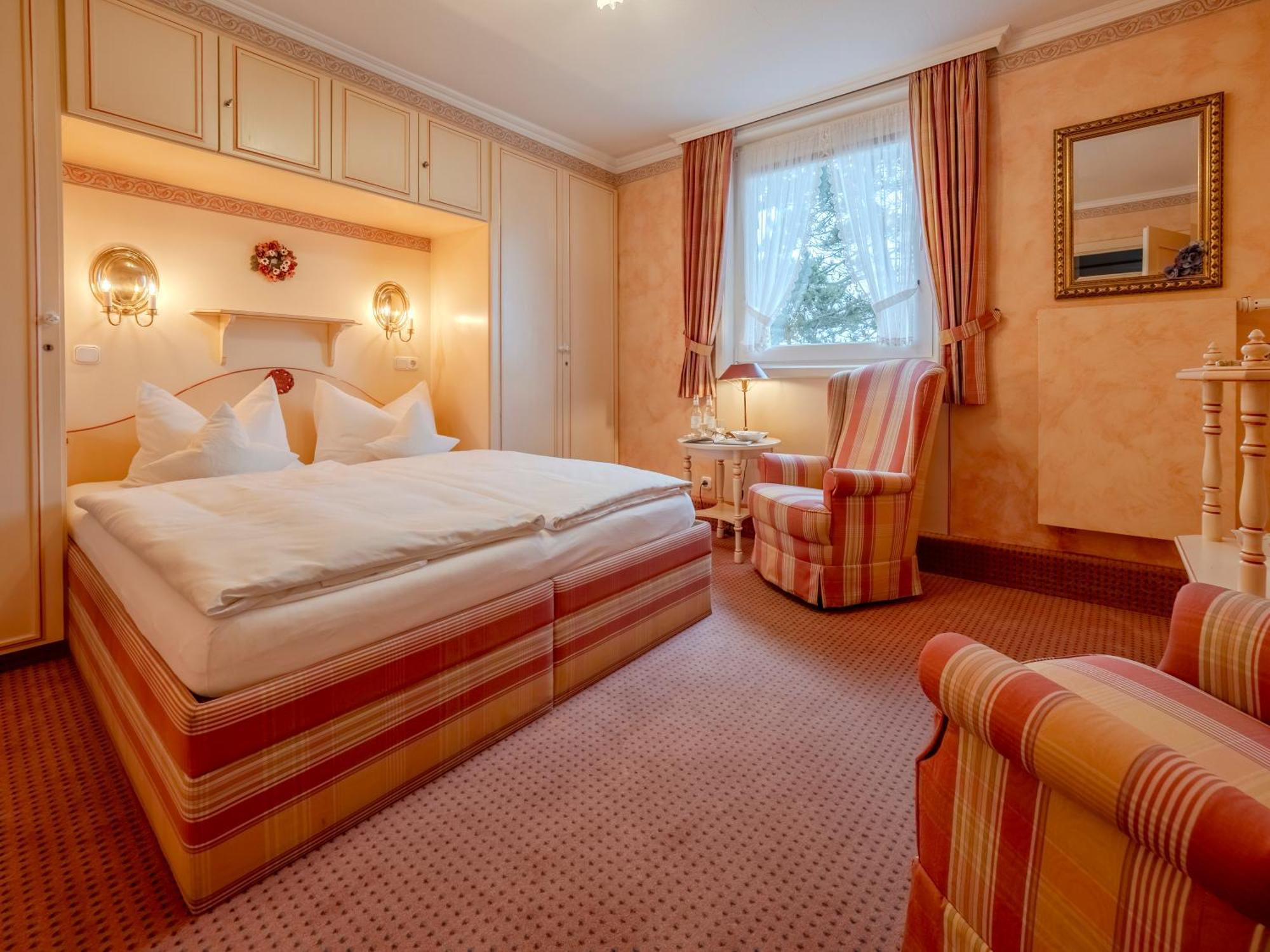 Hotel Wiesbaden Wenningstedt-Braderup Dış mekan fotoğraf