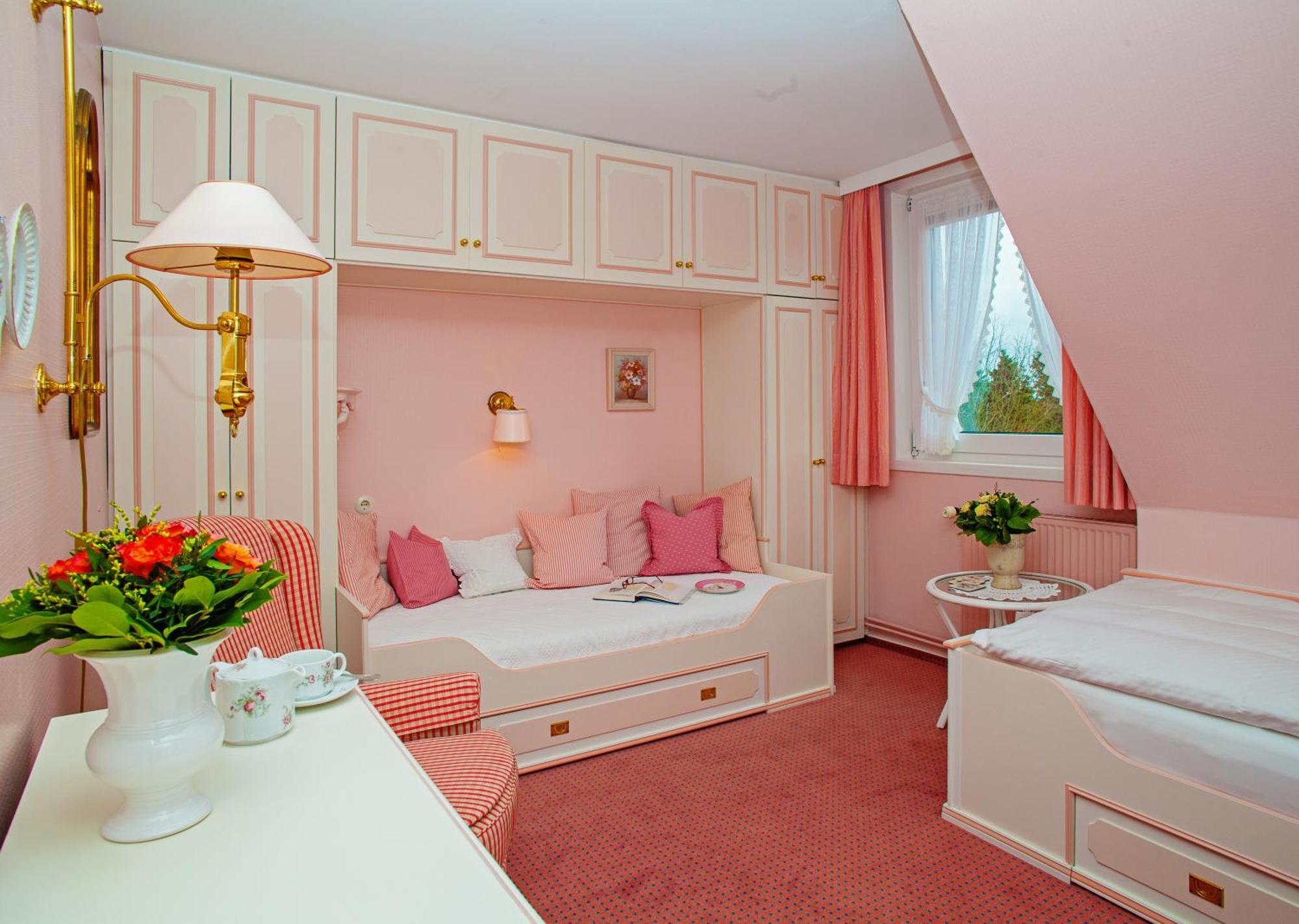 Hotel Wiesbaden Wenningstedt-Braderup Dış mekan fotoğraf